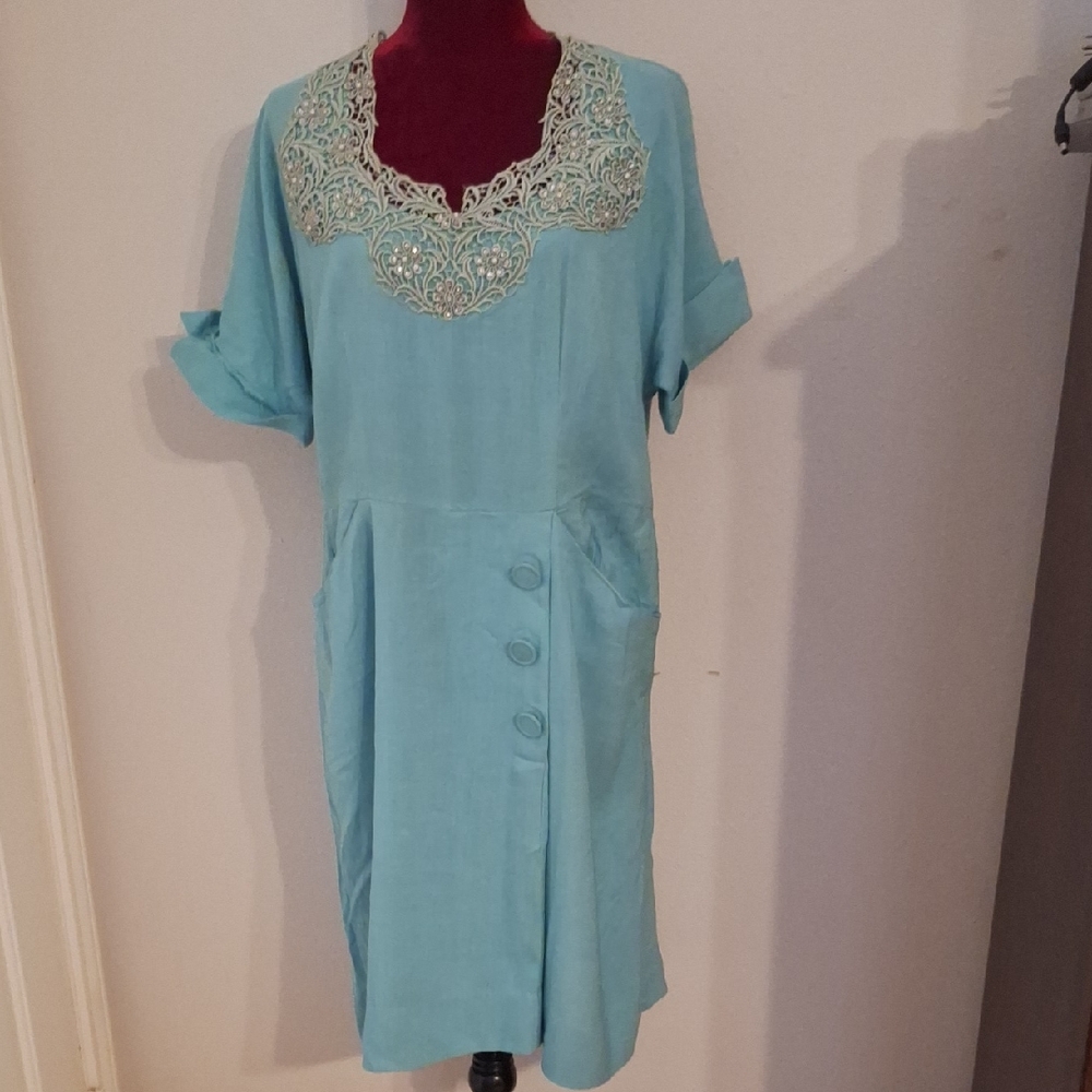 VINTAGE (50's)Forever Young Brand Turquoise Dress with Lace Accent